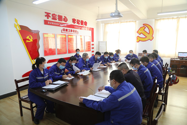 黄石新兴工会干部3_副本.jpg