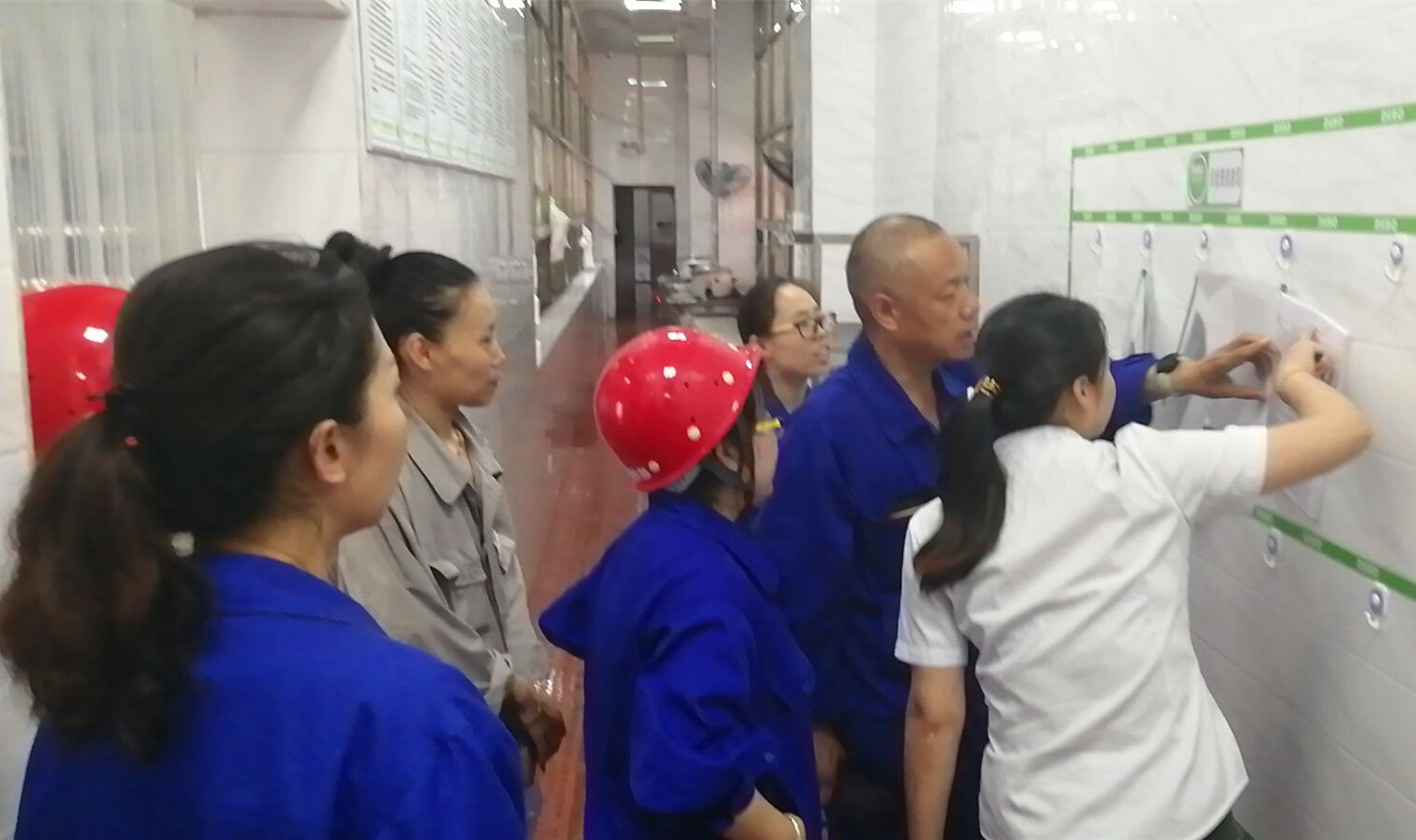 dd1851924dad5fb17276cda75b2229b.jpg