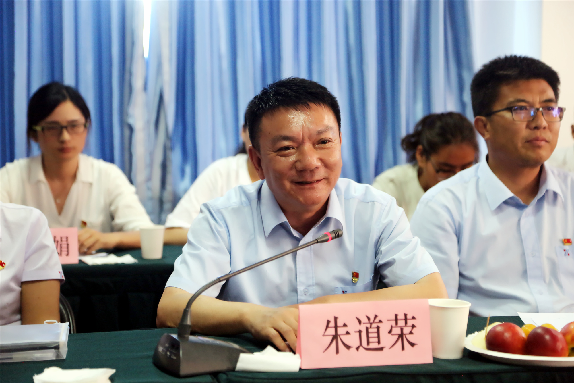 党委委员、驻疆纪检组组长朱道荣.jpg